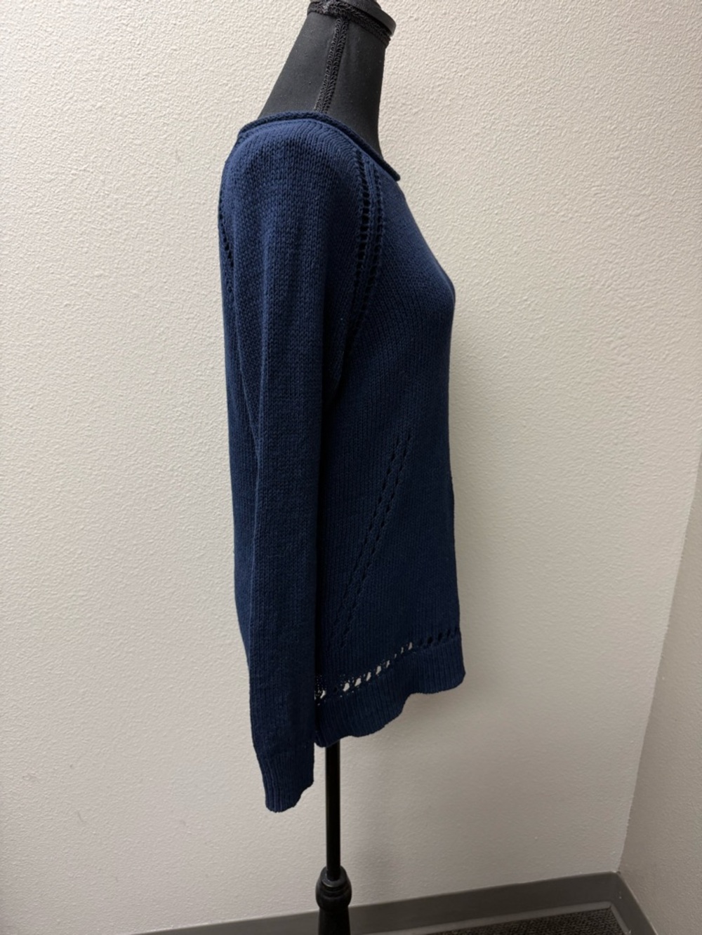 J.Crew Navy Knit Sweater Medium Cotton Blend Crewneck Lightweight Classic - Picture 6 of 10